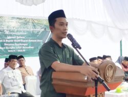 Giat Safari Ramadhan, Ikbar -Abuhaera Kembali Serahkan Bantuan Hibah Sarana Ibadah dan Paket Sembako di Kec.Sawa