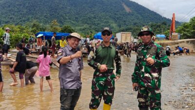 Arus Mudik Terhambat, Dandim 1430 Monitor Langsung Lokasi Banjir