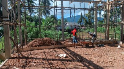 Pemerintah Desa Larobende Bangun Balai Serba Guna Pusat Pertemuan Pelaksanaan Berbagai Program 