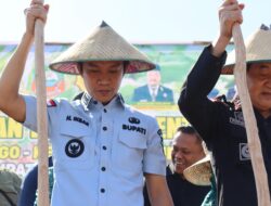 Bupati Konut Ikbar Pimpin Gerakan Tanam Serentak Padi Gogo Di Sela Sawit Dongkrat Ketahanan Pangan Di Motui