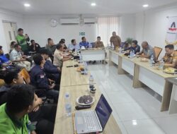 Wabup Konut Turun Langsung Lapangan Mediasi Masalah PHK Di PT MLP Di Desa Lameruru
