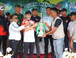 Bupati konut H. Ikbar Secara Resmi Membuka Turnamen Sepak Bola Bupati Cup Konawe Utara 2025