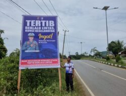 Tingkatkan Kesadaran Masyarakat Tertib Berlalulintas, Satlantas Polres Konawe Utara Lakukan Edukasi Visual Lewat Baliho Pesan Keselamatan