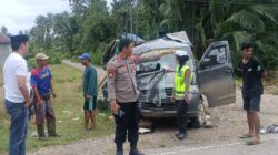 Polres Konut Gelar Olah TKP Kecelakaan Lalu Lintas Adu Banteng Mobil Pick Up Di Kecamatan Sawa