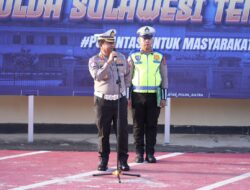 Polwan Ditlantas Polda Sultra Turun Ke Jalan, Gaungkan Tertib Berlalu Lintas Lewat “Polantas Menyapa”