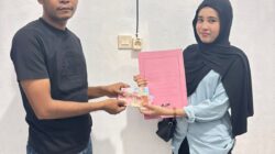 Bantuan Senilai Rp 1 juta Per Mahasiswa Disalurkan Untuk Meringankan Biaya Kuliah Warga Desa Puuhialu