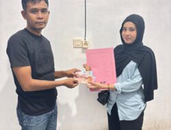Bantuan Senilai Rp 1 juta Per Mahasiswa Disalurkan Untuk Meringankan Biaya Kuliah Warga Desa Puuhialu