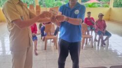 Pemdes Hialu Salurkan Langsung BLT Untuk Mengurangi Beban Ekonomi Masyarakat Yang Tidak Mampu