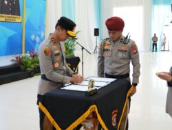 Kapolda Sultra Pimpin Sertijab Sejumlah Pejabat Utama Dan Kapolres Jajaran Serta Lantik Kapolres Konawe Kepulauan